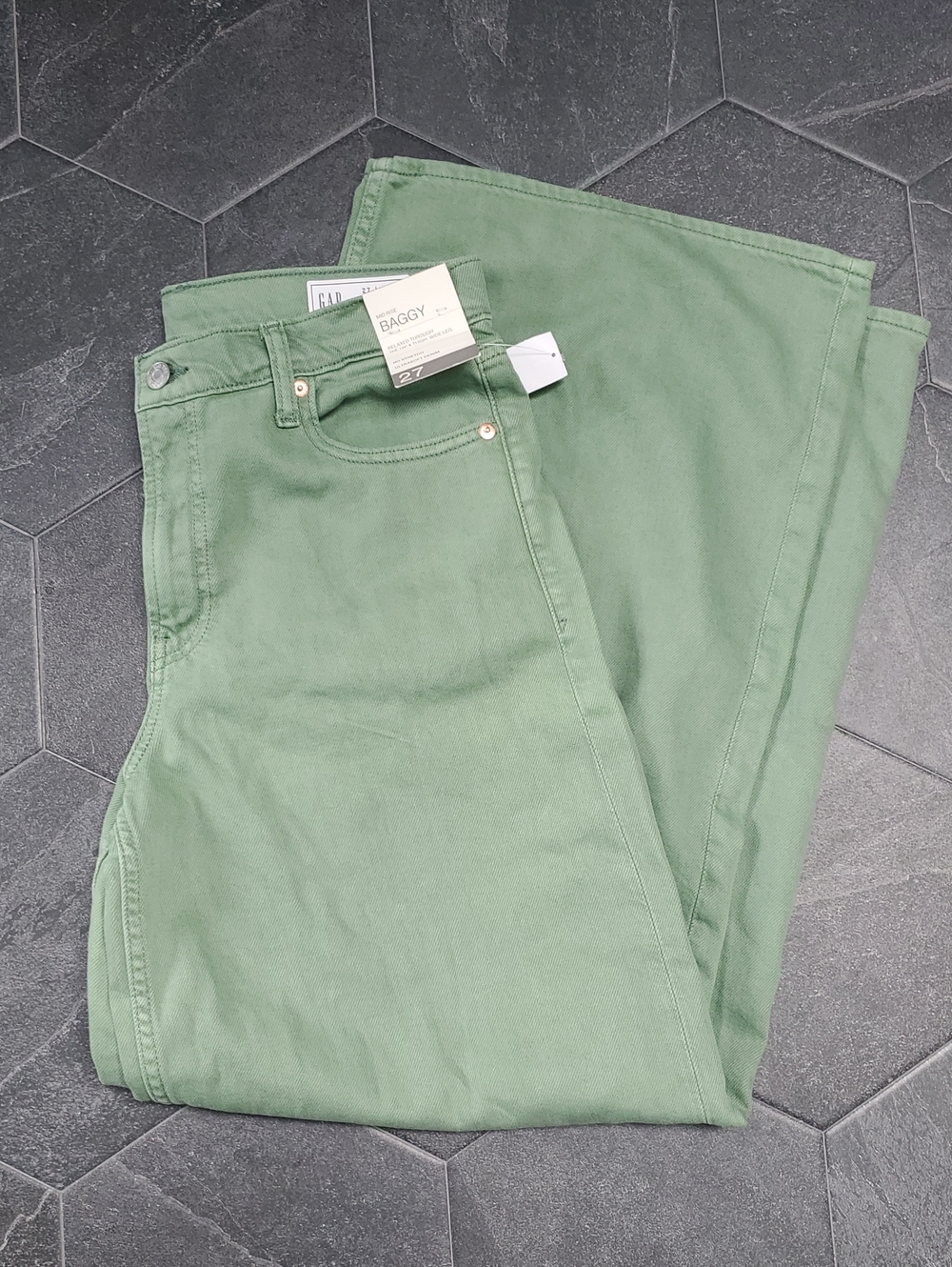 NEW Gap Mid Rise Baggy Ultrasoft Denim Green NWT Size 27 or 4